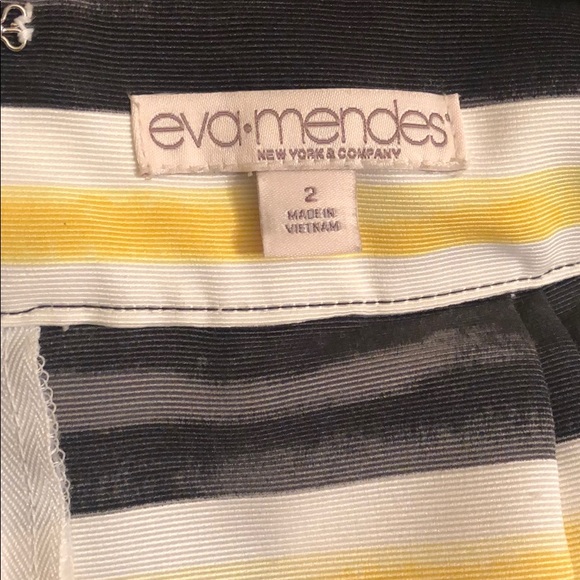 Eva Mendes for New York and Company skirt size 2 - Picture 5 of 6